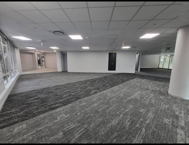 365M² OFFICE TO LET IN SANDTON CENTRAL